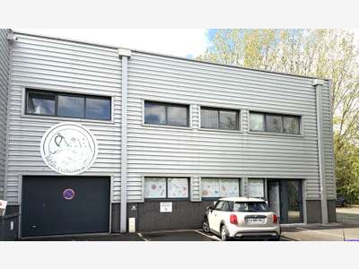 AV local activité 320m² Tourcoing zone des Francs