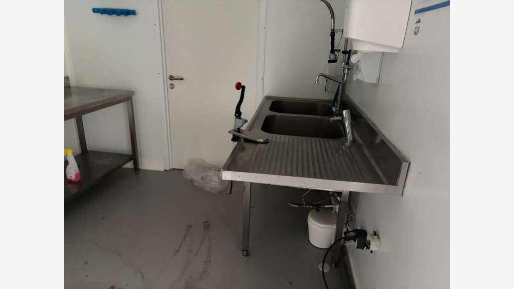 AV local activité 320m² Tourcoing zone des Francs