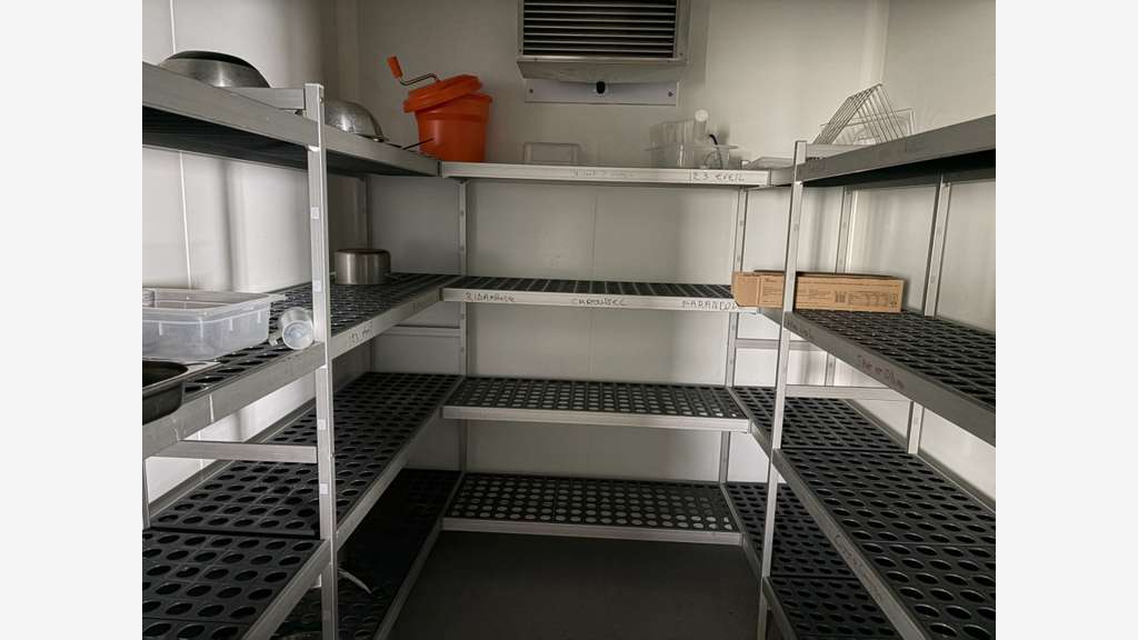 AV local activité 320m² Tourcoing zone des Francs