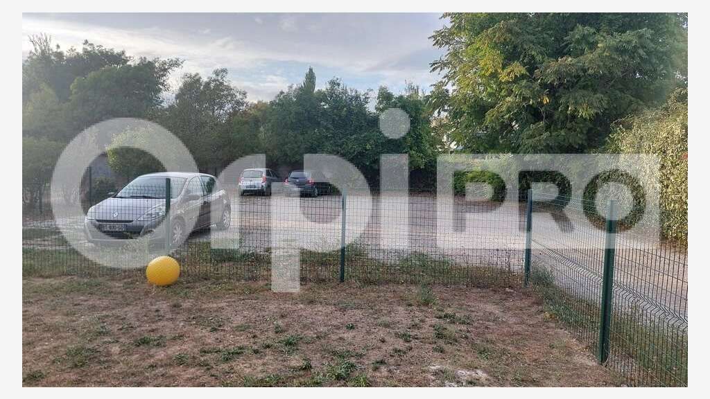 Local d'activité 480m² vendre zone UE1 à Manosque