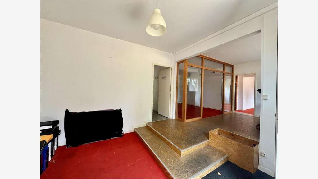Vente plateau bureaux 180m² RDC  vue sur la Loire