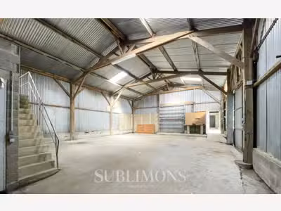 Vente local 235m² à Noyal-Muzillac