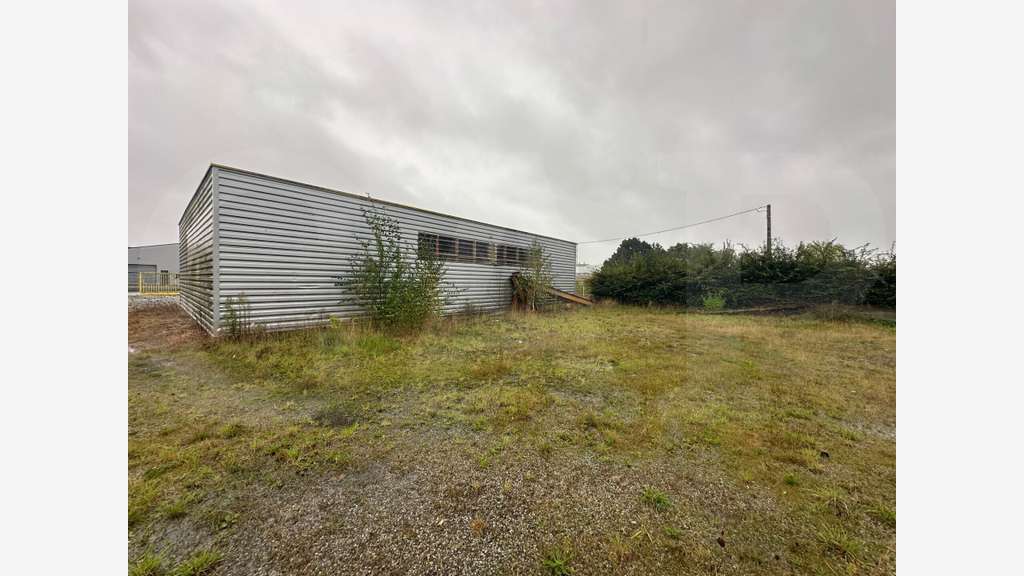 Vente local d'activité 380m² à Retiers