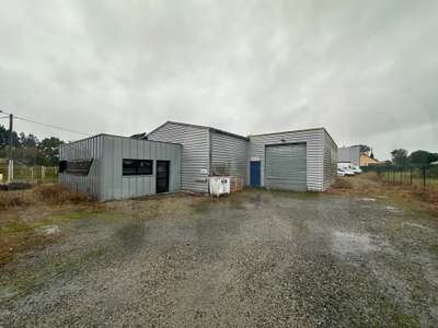 Vente Locaux d'activités - Entrepôts à Retiers