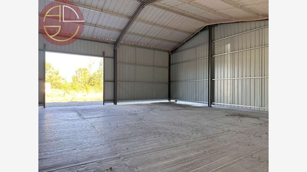 Vente local d'activité 189m² ZA dynamique à Deyme