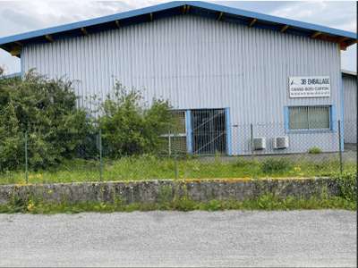 À vendre local d'activités de 1 000m² à Tarbes