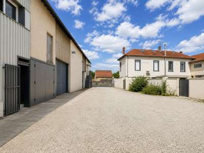 Vente Locaux d'activités - Entrepôts à Corbas