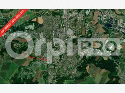 Local commercial 1000m² à vendre en ZA à Soissons 