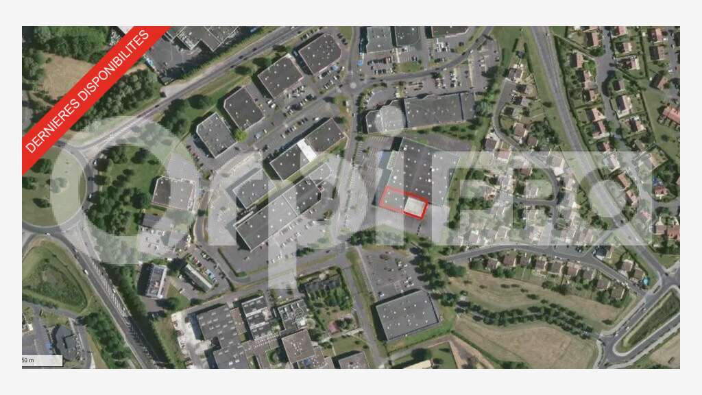 Local commercial 1000m² à vendre en ZA à Soissons 