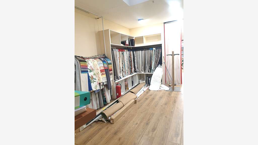 Local/bureau/commerce, 97 m² à vendre ANGOULEME (