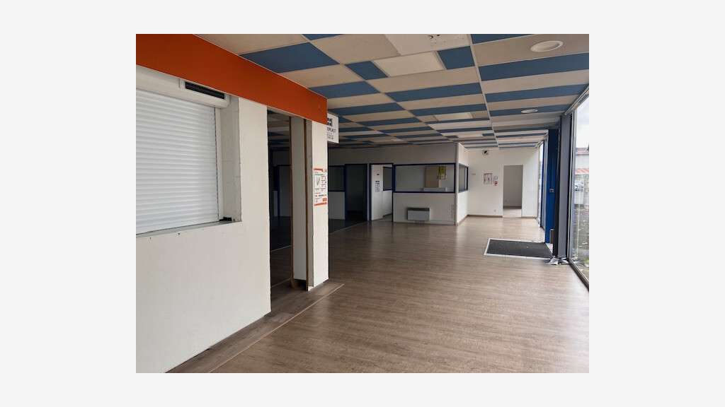 Vente local 750m² belle  visibilité à Aureilhan