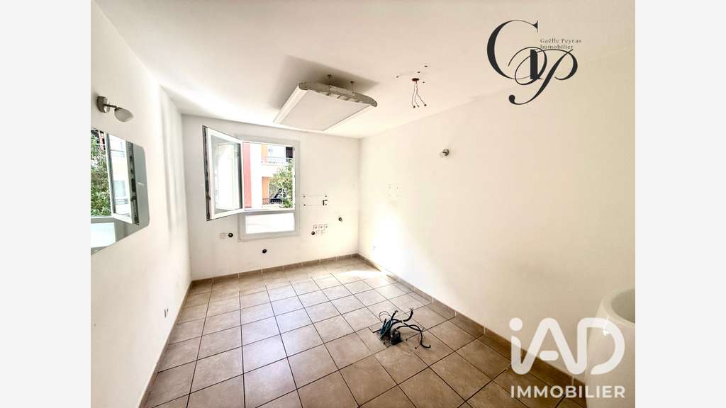 Vente local commercial 63m² à Six-Fours-les-Plages