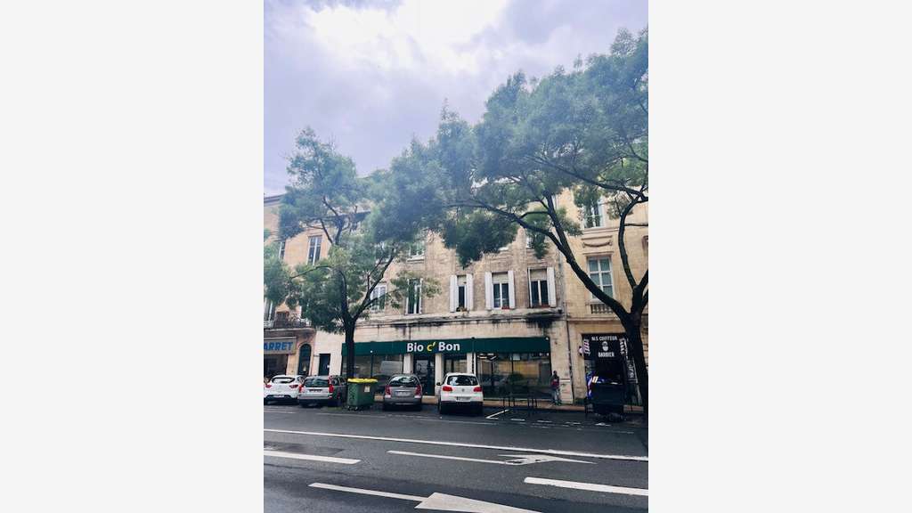 Vente local commercial 624m² à Bordeaux Tribunal