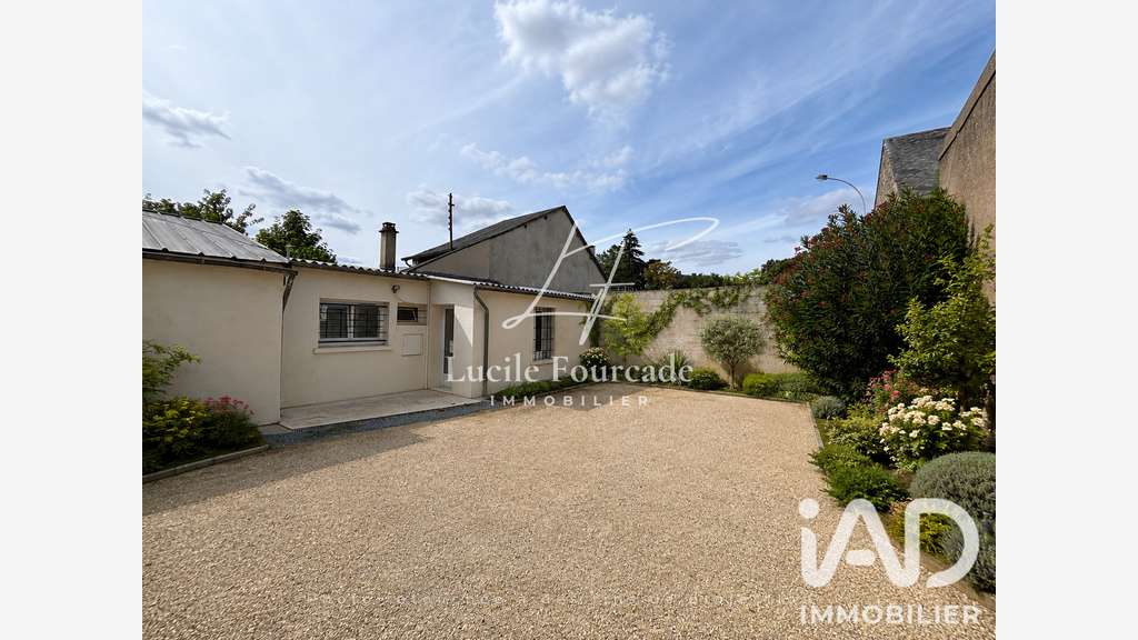 Vente local commercial 50m² à Bourges Aéroport 