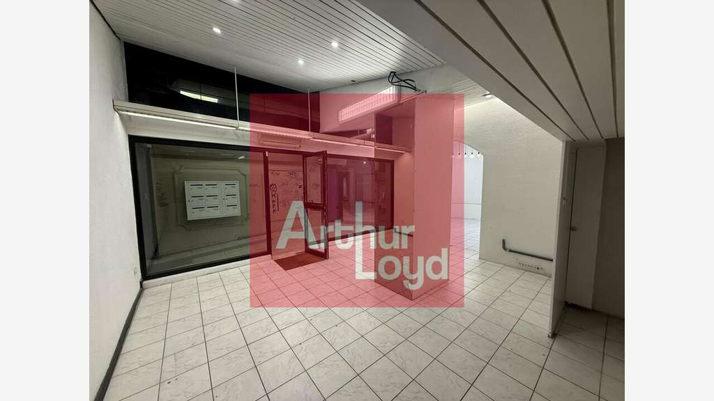 Local commercial 55m² à vendre hyper centre Agen