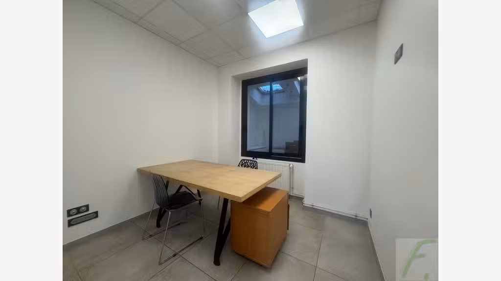 Vente local 71m² en centre-ville d'Aix-les-Bains 