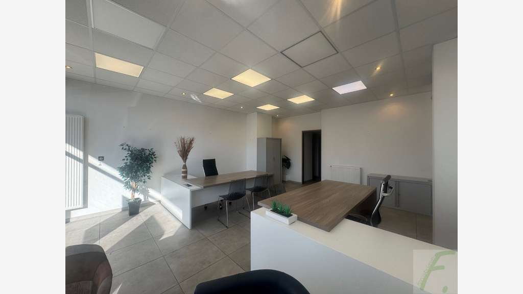 Vente local 71m² en centre-ville d'Aix-les-Bains 