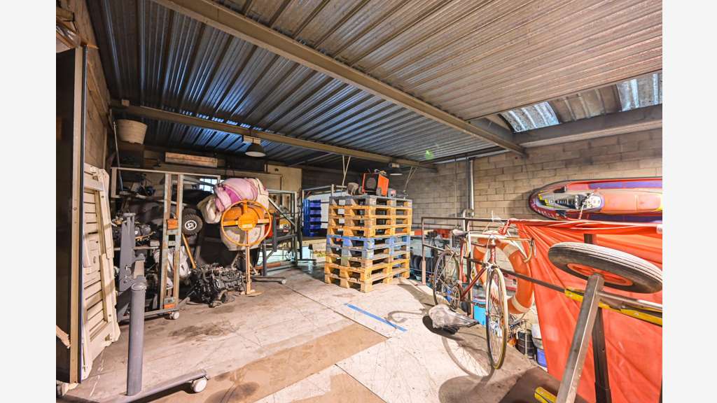 AV entrepôt + bureaux 340m² en ZAC Sud Alfortville