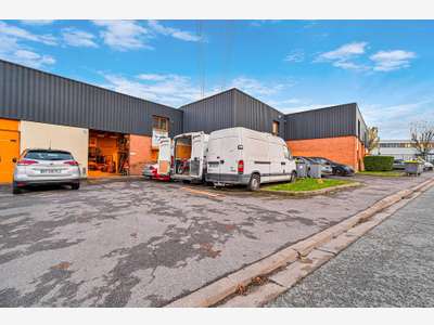 AV entrepôt + bureaux 340m² en ZAC Sud Alfortville