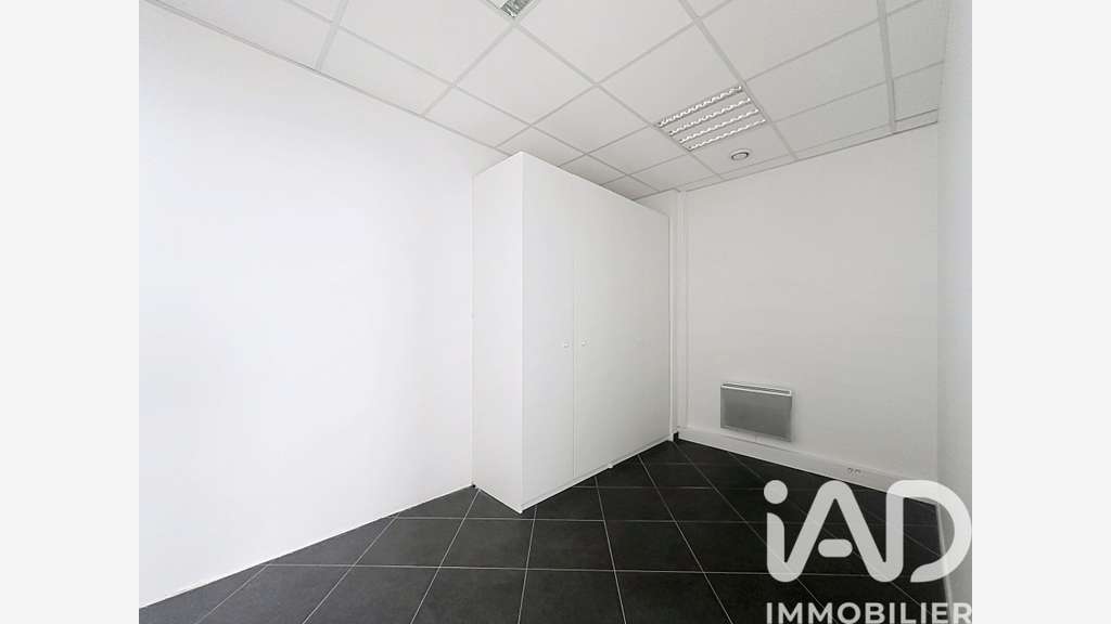 Vente local professionnel de 50m² à Alfortville