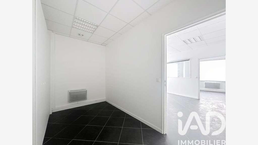 Vente local professionnel de 50m² à Alfortville