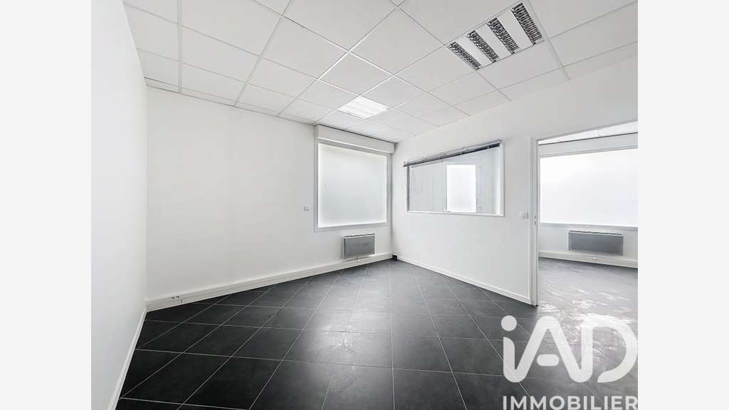 Vente local professionnel de 50m² à Alfortville