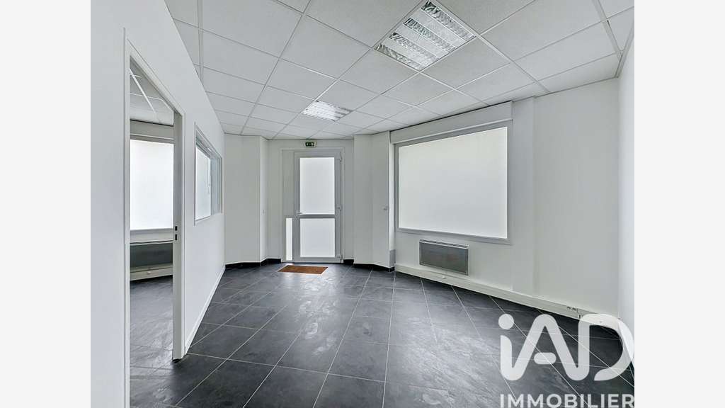 Vente local professionnel de 50m² à Alfortville