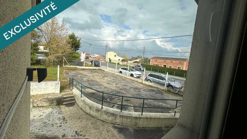 Local commercial avec maison sur 1000m² à Ambarès