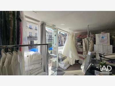 Boutique à Anet