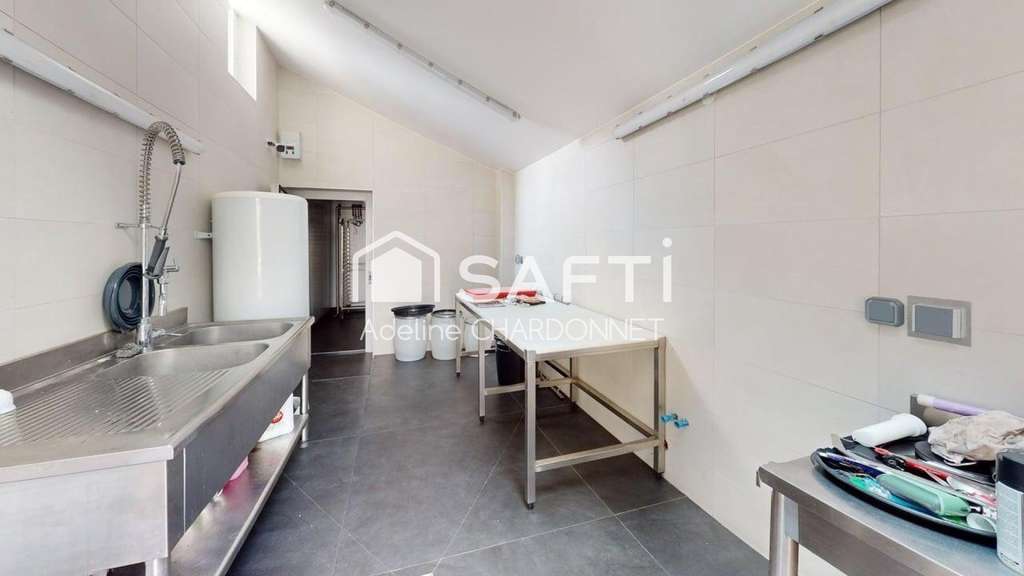 A vendre maison de ville 130m² jardin Annecy Fins