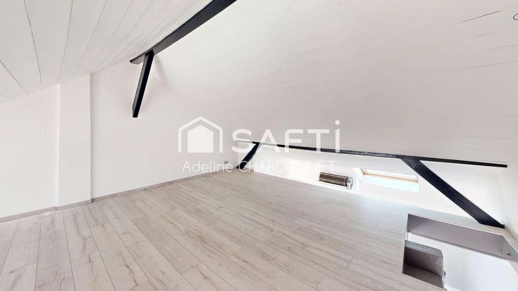 A vendre maison de ville 130m² jardin Annecy Fins