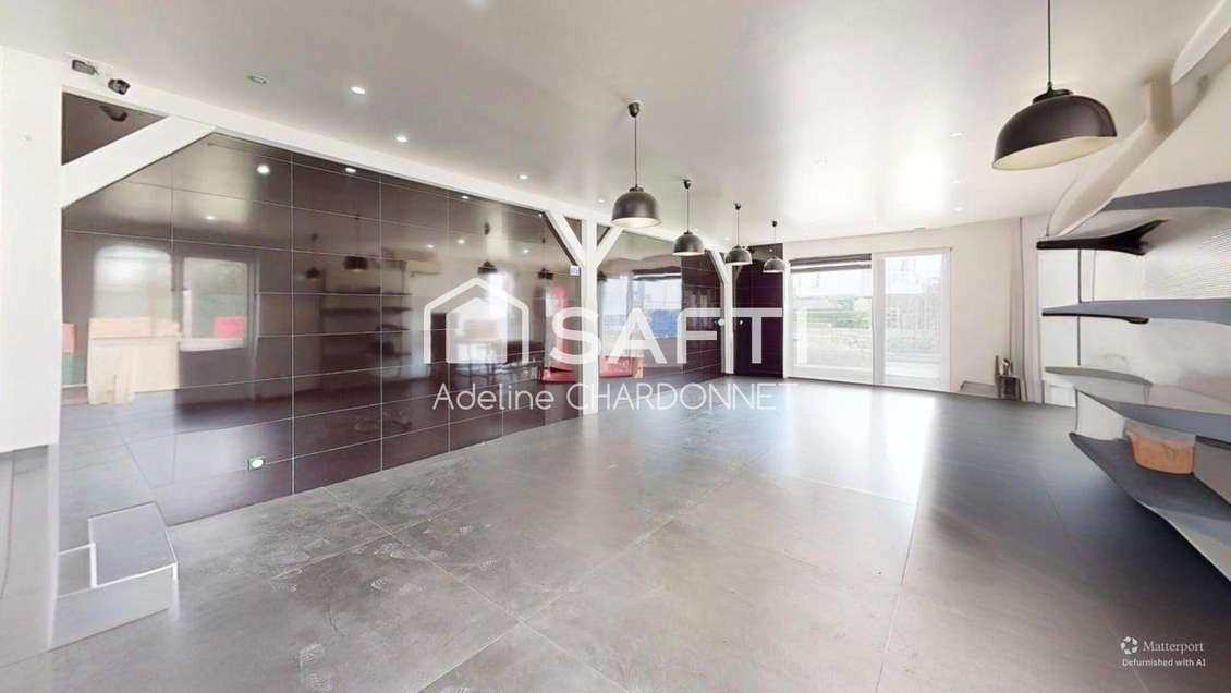 A vendre maison de ville 130m² jardin Annecy Fins