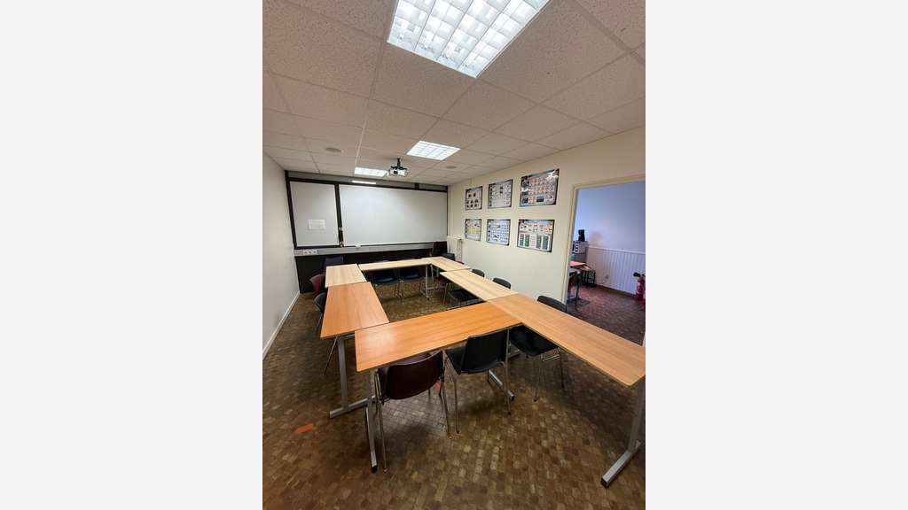 Local commercial 93m² à vendre à Annemasse