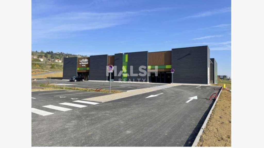 Vente ou Location locaux commerciaux 1024m² à Anse