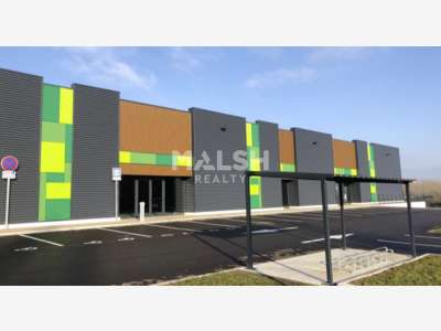 Vente ou Location locaux commerciaux 1024m² à Anse
