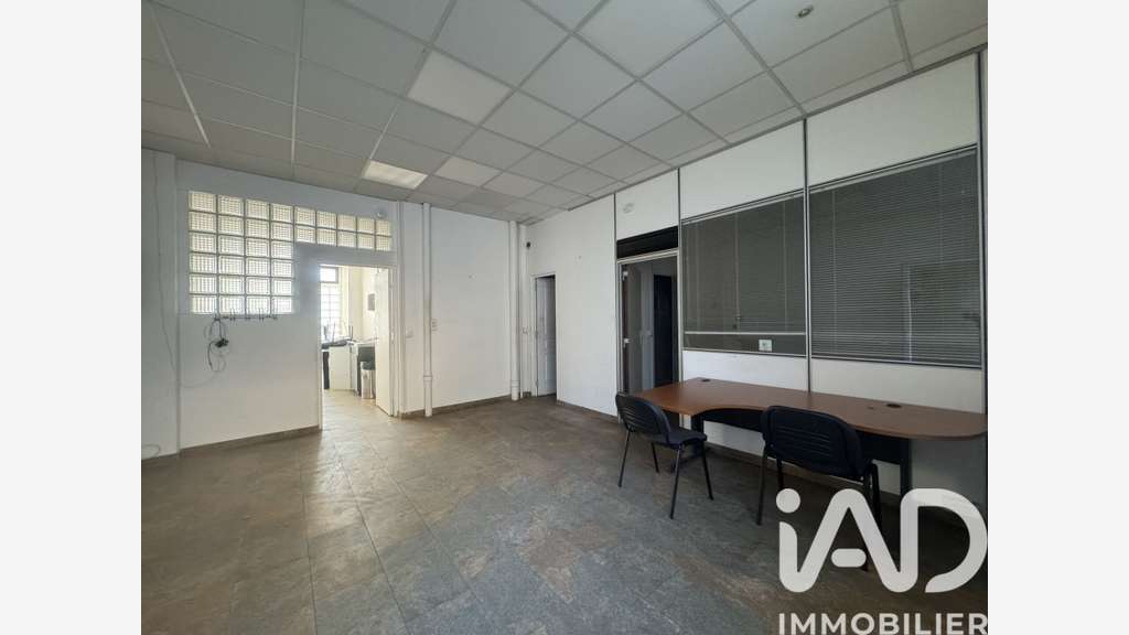 Vente local commercial 55m² à Arcueil centre