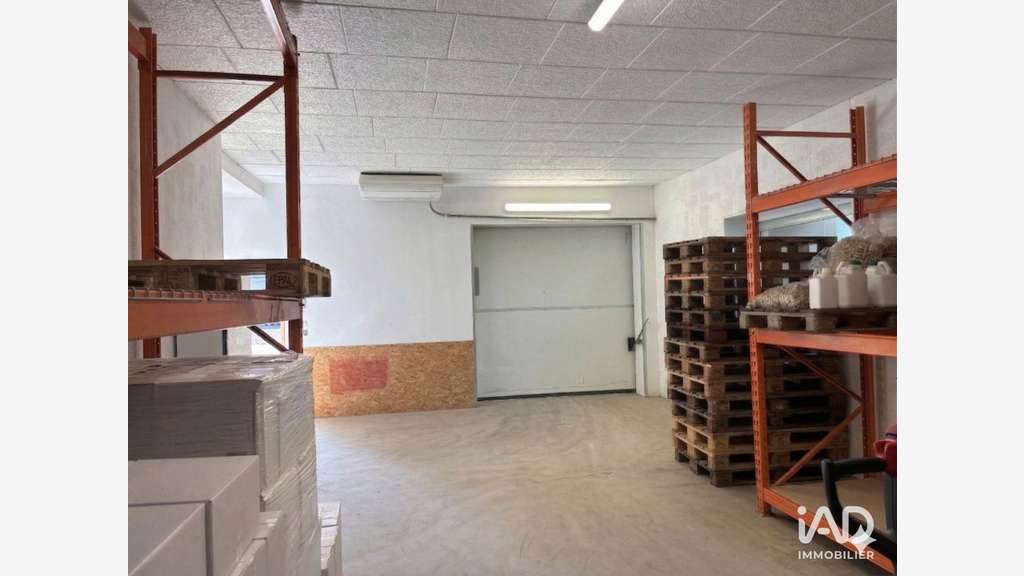 Local commercial à Arnas