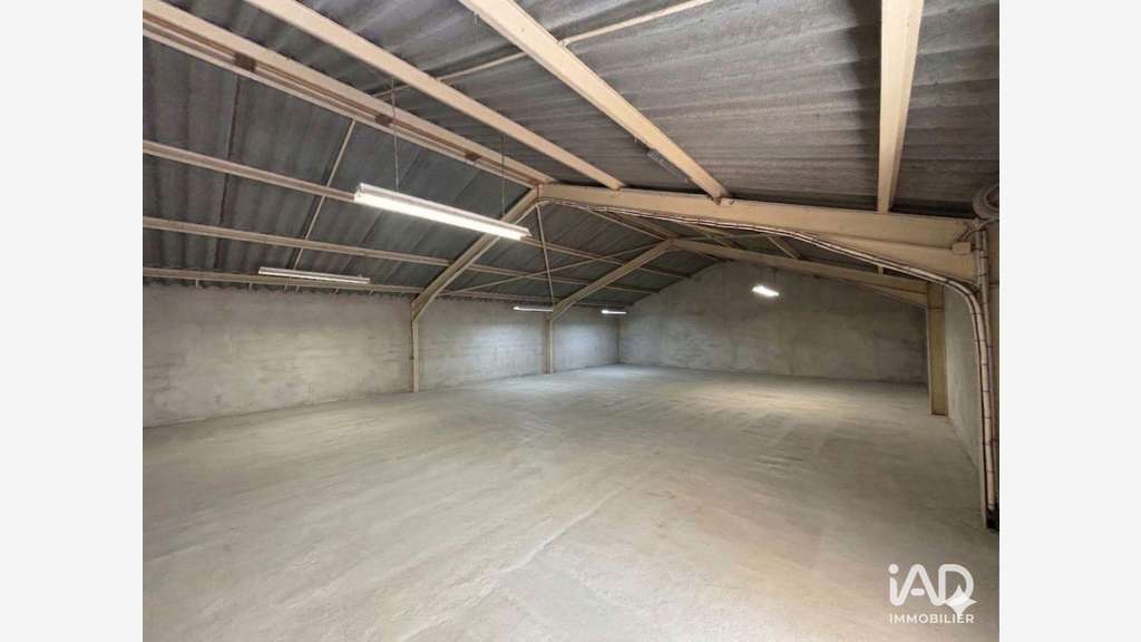 Local commercial à Arnas