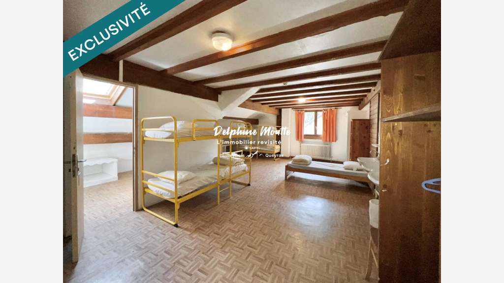 AV bâtisse au cœur des Alpes 1230m² à Arvieux