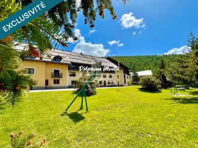 AV bâtisse au cœur des Alpes 1230m² à Arvieux