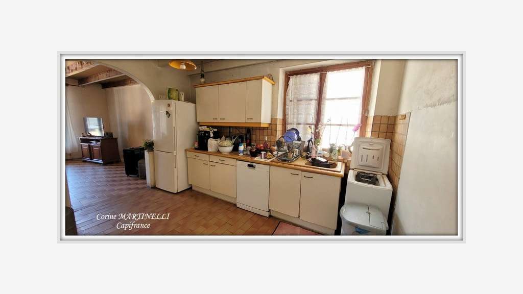 Vente immeuble de 150m² à Astaffort centre village