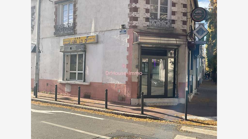Vente murs 60m² brasserie restaurant Aubervilliers