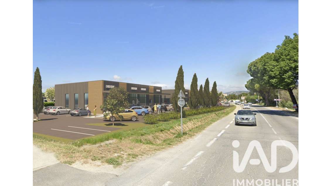 Vente local commercial neuf de 140m² à Aubignan