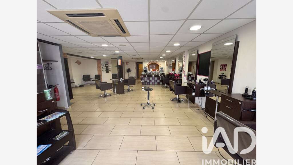 Vente local commercial de 95m² à Aucamville centre
