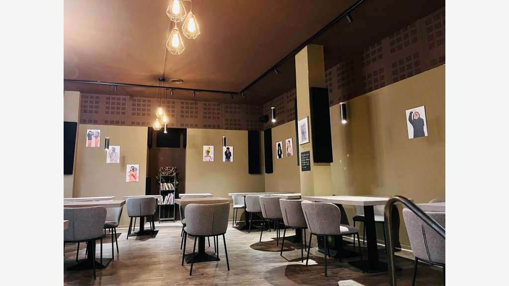 Murs commerciaux loués invest de qualité à Avignon