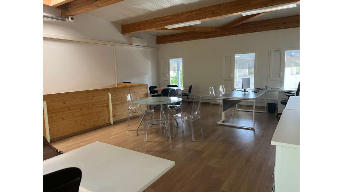 Local neuf 95 m² – Investissement – Agroparc