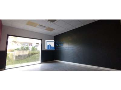 Vente Locaux d'activités - Entrepôts à Avrillé