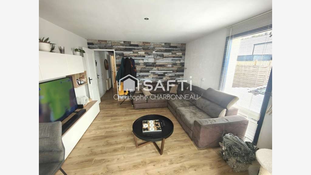 Bâtiment 417m² à vendre en ZA à Baguer Morvan