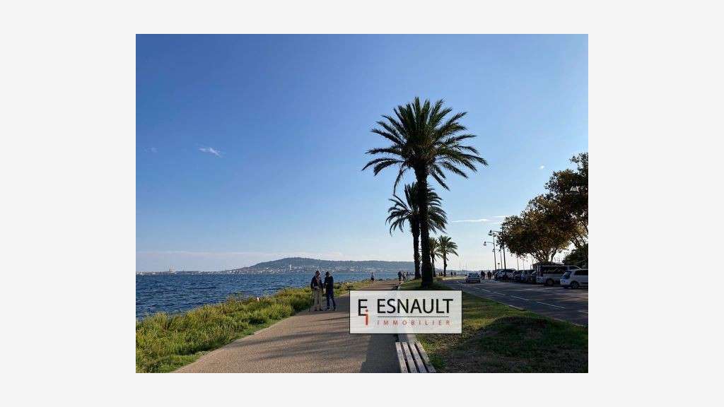 AV Murs commerciaux mixtes 379m² Balaruc-les-Bains