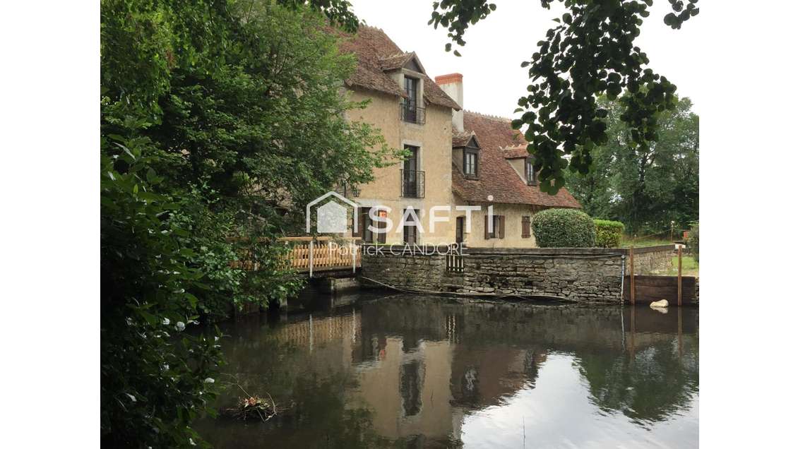 Vente authentique moulin à eau du 18ème à Bannegon